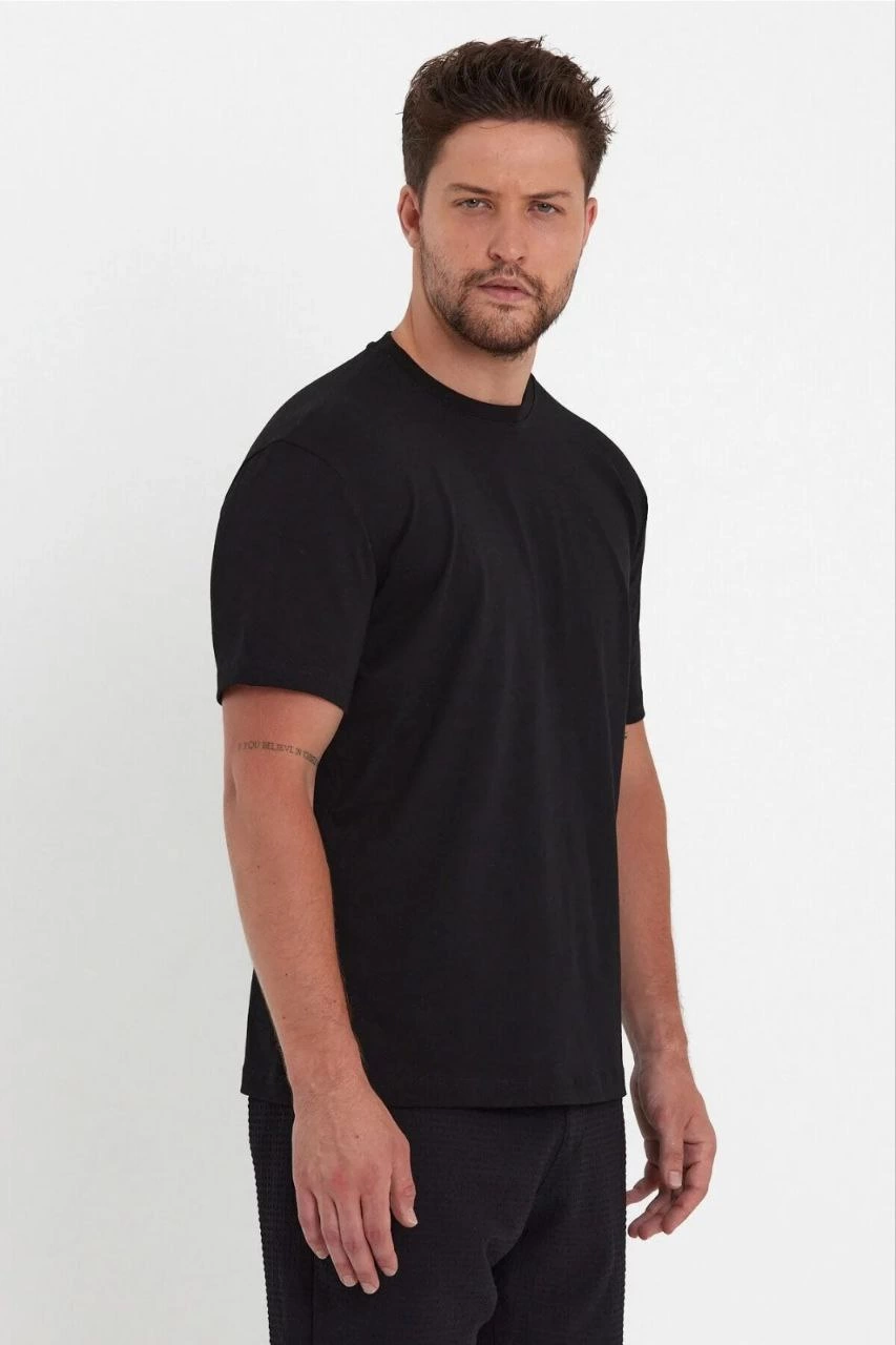 Erkek Düz Penye Tişört Bisiklet Yaka Kısa Kol Regular Fit T-Shirt - Siyah