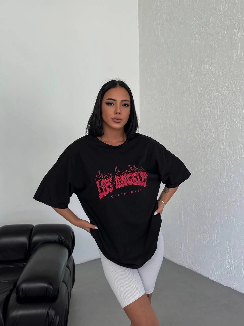 Kadın Kısa Kol Yazlık Tişört Bisiklet Yaka Los Angeles Baskılı T-Shirt - Siyah