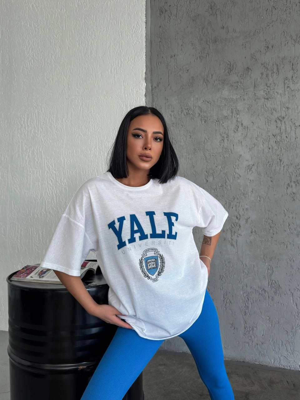 Kadın Kısa Kol Yazlık Tişört Bisiklet Yaka YALE Baskılı T-Shirt - Beyaz
