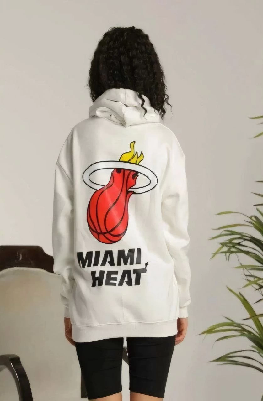 Kadın Oversize Kapüşonlu Cepli Baskılı 3 İplik Pamuklu Hoodie Sweatshirt - Beyaz