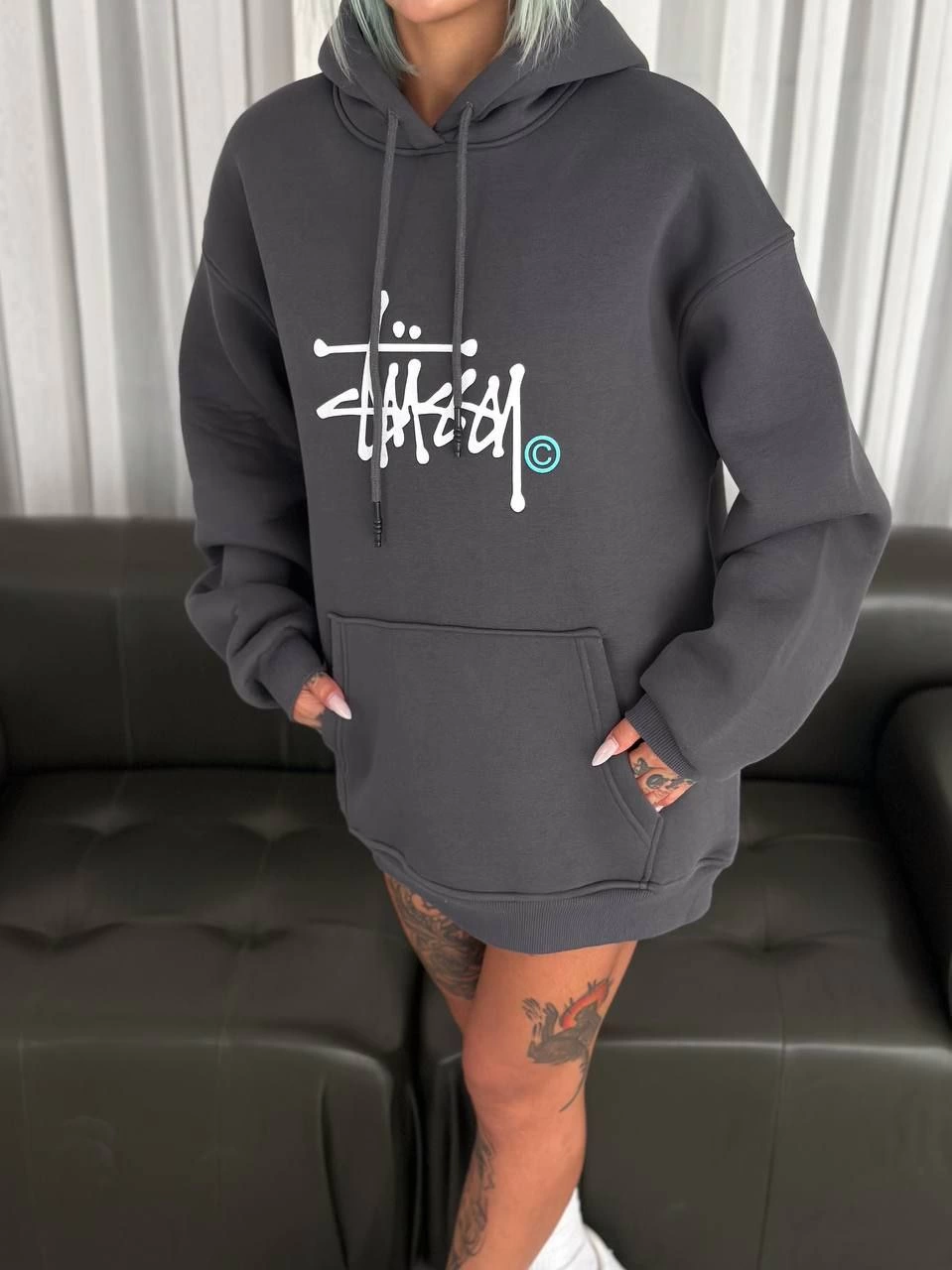 Kadın Oversize Kapüşonlu Cepli Baskılı 3 İplik Pamuklu Hoodie Sweatshirt - Füme